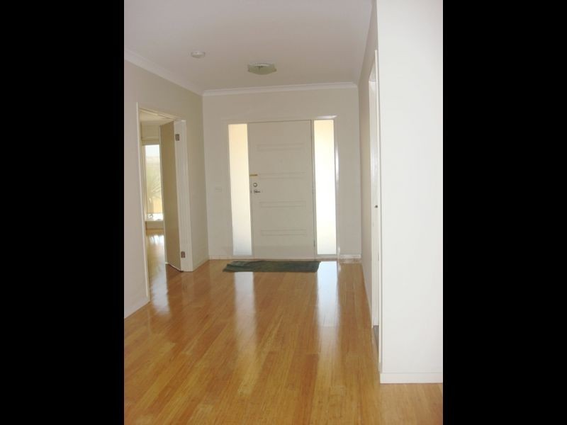 6 Albert Court, Burnside Heights VIC 3023