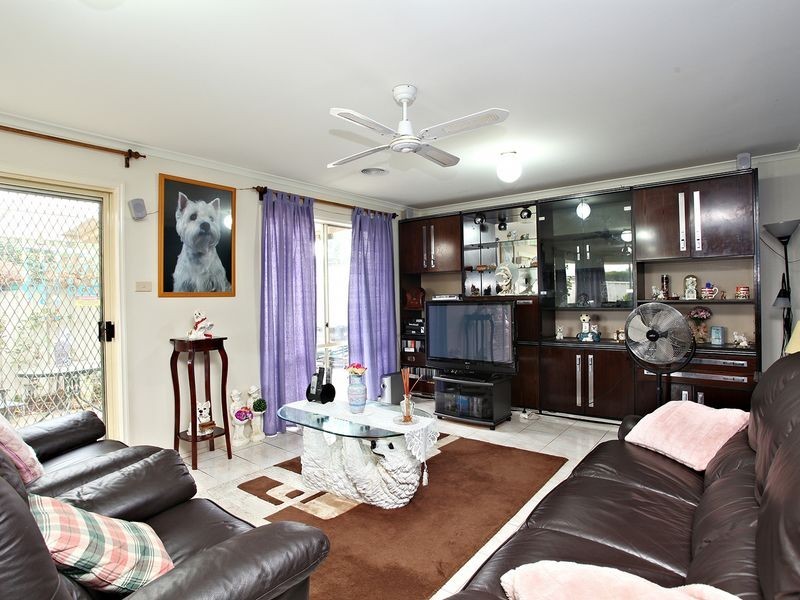 65 Abbington Crescent, Caroline Springs VIC 3023