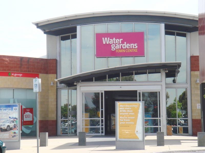 BB’s Cafe Watergardens, Taylors Lakes VIC 3038