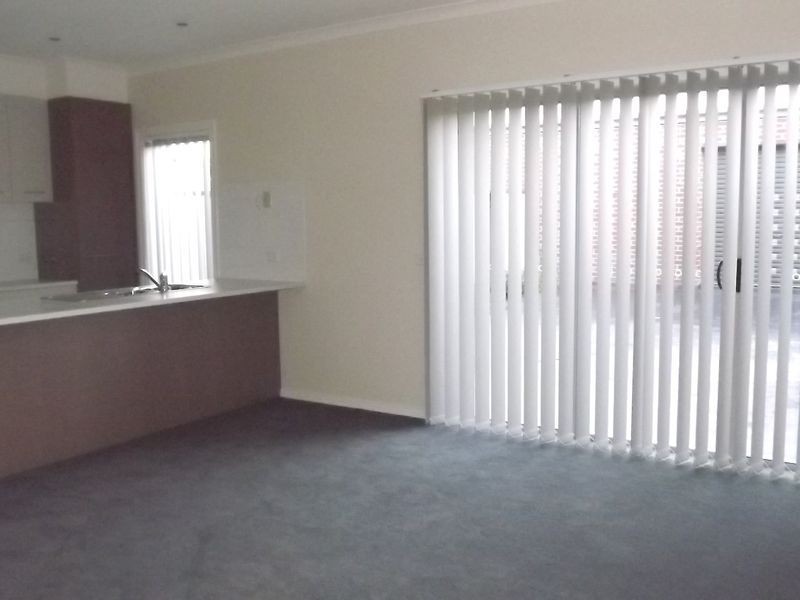 54 Cunningham Chase, Burnside Heights VIC 3023