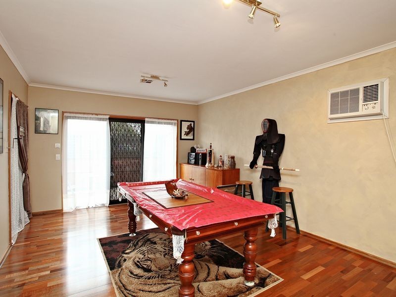 9 Yeats Drive, Delahey VIC 3037