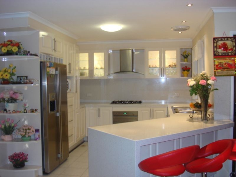 12 Bluestone Walk, Delahey VIC 3037