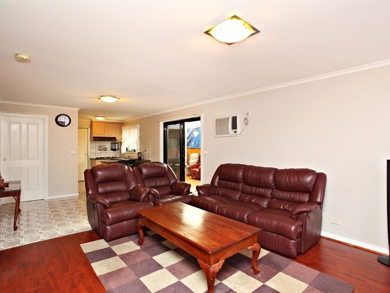 5 Basalt Court, Delahey VIC 3037