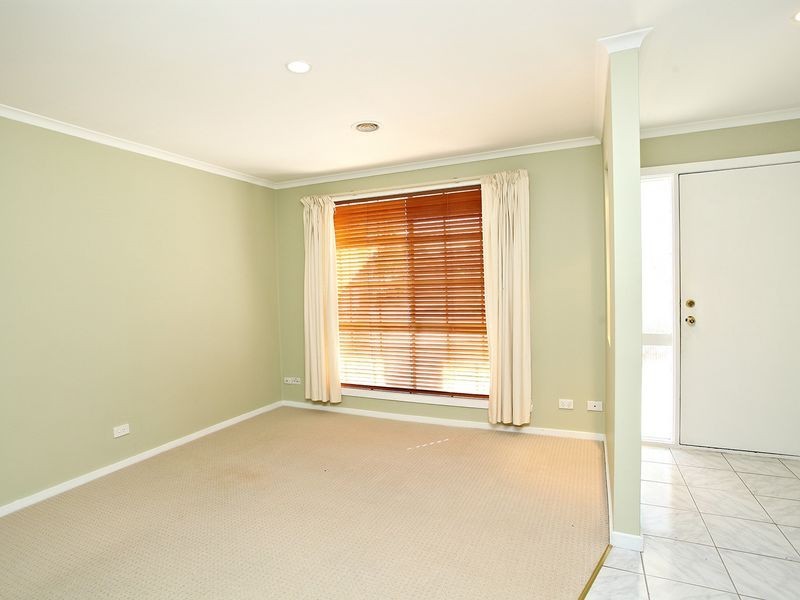 7 Yellow Gum Road, Delahey VIC 3037