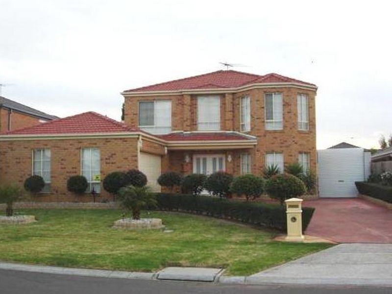 21 Mankina Circuit, Delahey VIC 3037