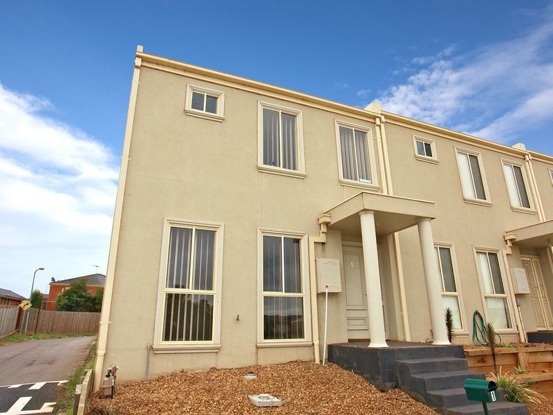 1 Kim Lane, Melton West VIC 3337