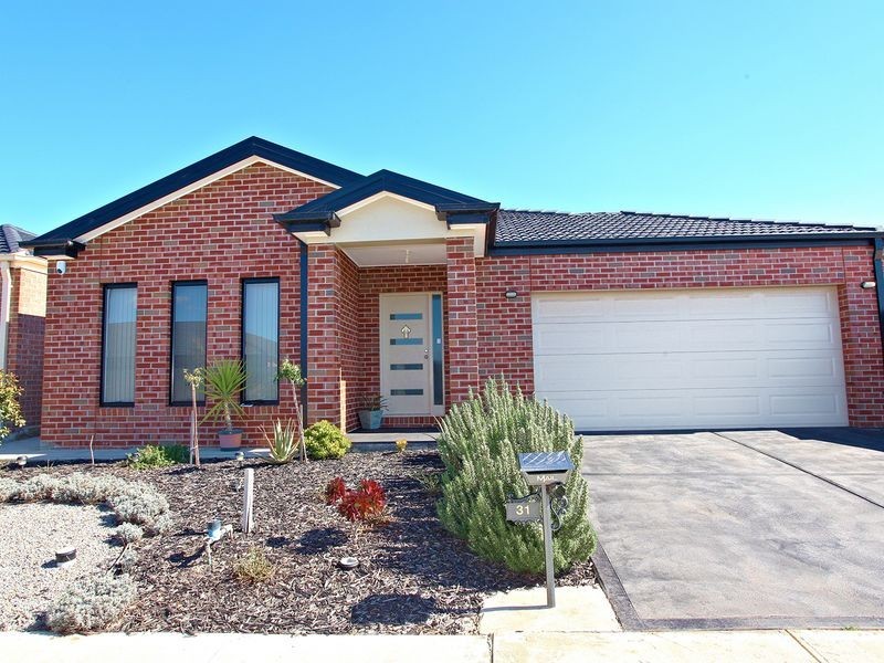 31 Connor Drive, Burnside Heights VIC 3023