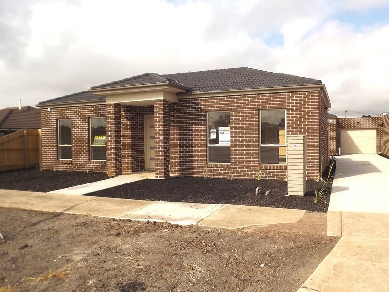 1/367 Taylors Road, Kings Park VIC 3021