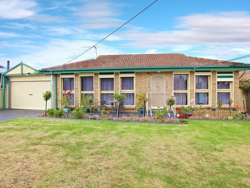 8 Brackley Court, St Albans VIC 3021