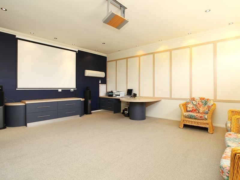 17 Watervale Blvd, Taylors Hill VIC 3037