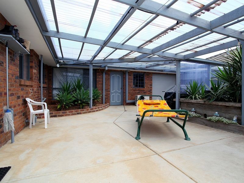 6 Goldsmith Avenue, Delahey VIC 3037