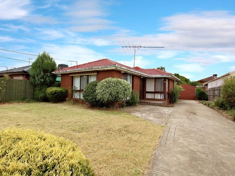 14 Chauvel Street, Melton South VIC 3338