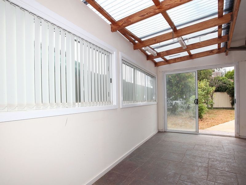 14 Chauvel Street, Melton South VIC 3338