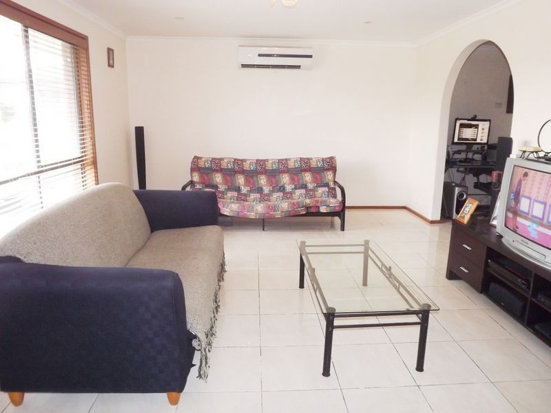 5 Baron Court, Kings Park VIC 3021