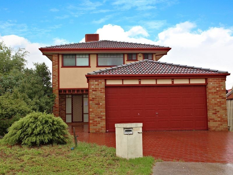 11 Berthon Crescent, Hillside VIC 3037
