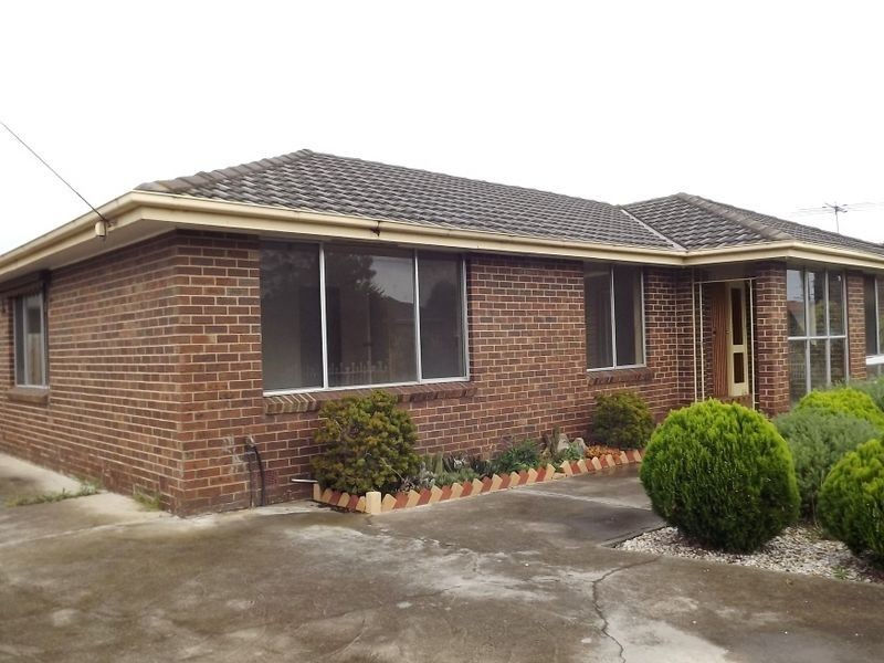 7 Belgrave Street, Albanvale VIC 3021