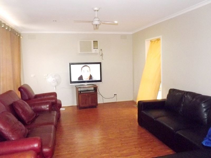 6 Dover Street, Albanvale VIC 3021