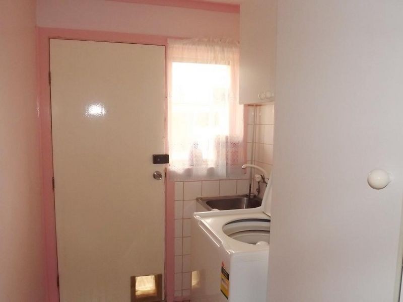 8 Orion Avenue, St Albans VIC 3021