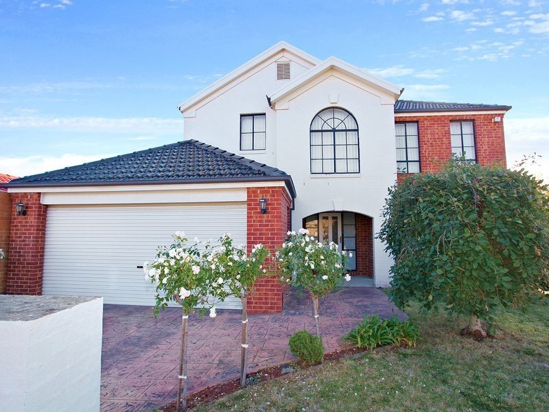 9 Ryland Circuit, Delahey VIC 3037