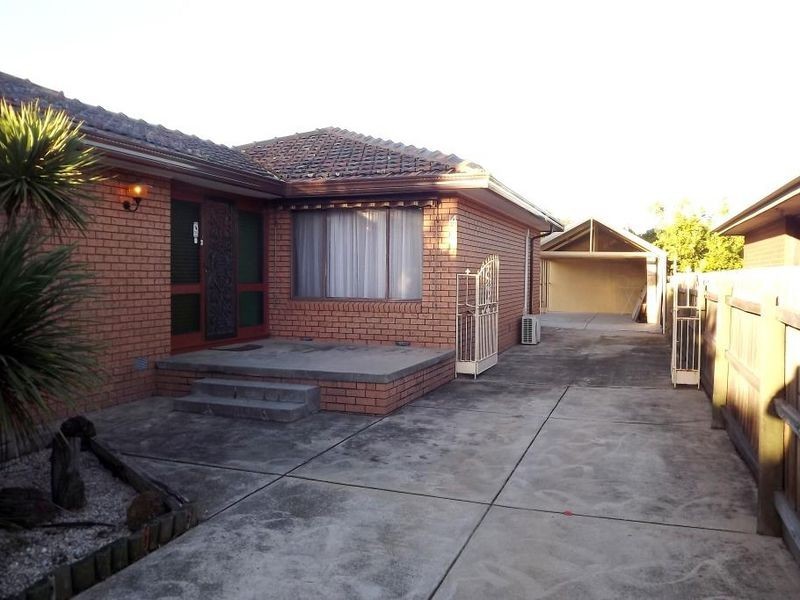 14 Ascot Court, St Albans VIC 3021