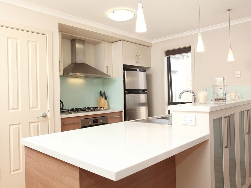 9 Redbox Crescent, Burnside Heights VIC 3023