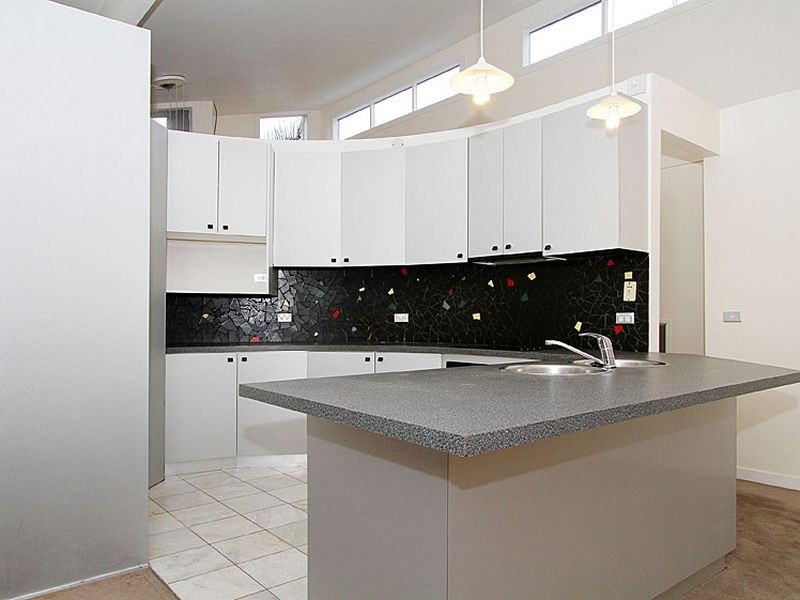 30 Milne Court, Delahey VIC 3037