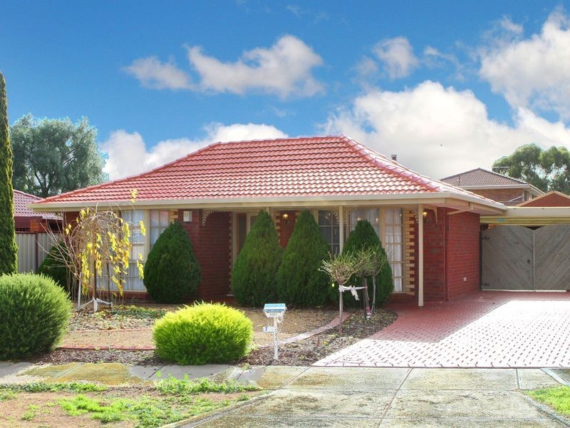 7 Kingsley Place, Delahey VIC 3037