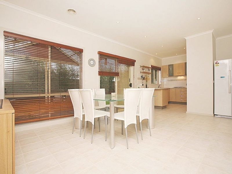 29 Durack Circuit, Taylors Hill VIC 3037