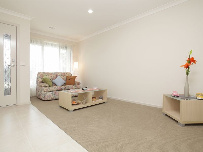 4 Magpie Street, Brookfield VIC 3338