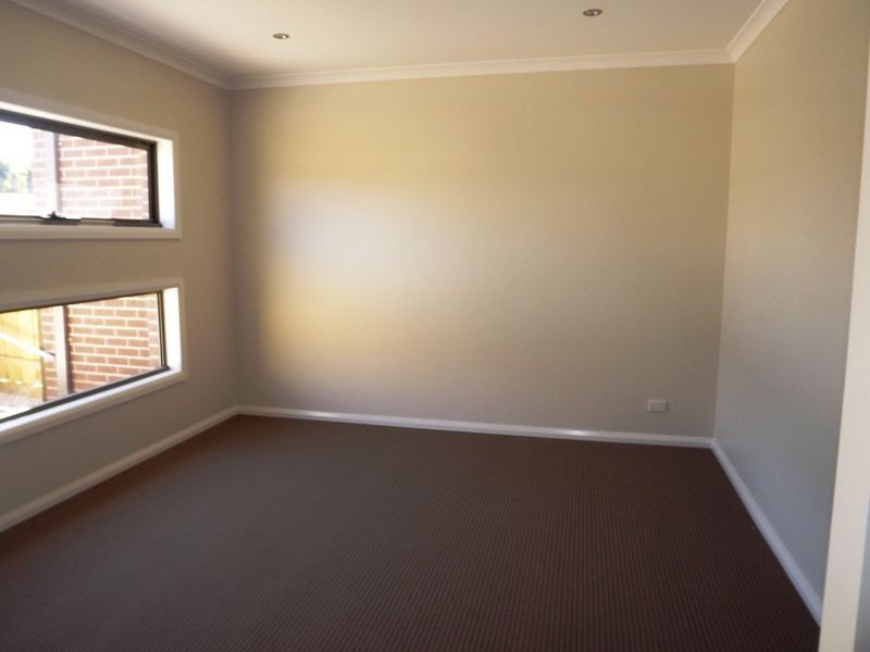 16/371-383 Taylors Road, Kings Park VIC 3021