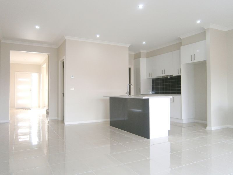 12/371-383 Taylors Road, Kings Park VIC 3021