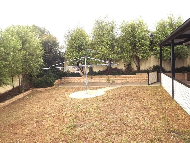 32 Tremaine Avenue, Kings Park VIC 3021