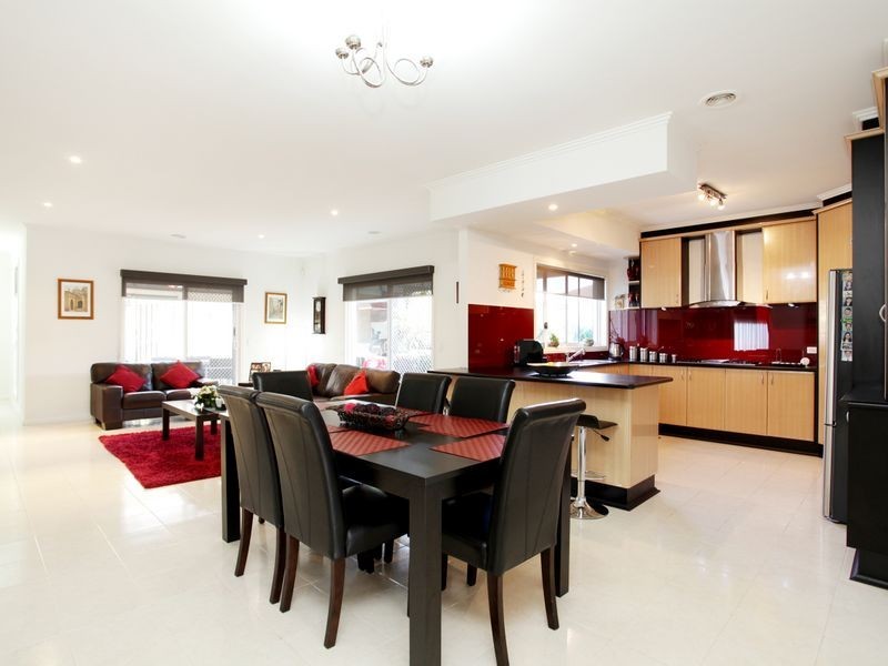 47 Wilmot Drive, Delahey VIC 3037