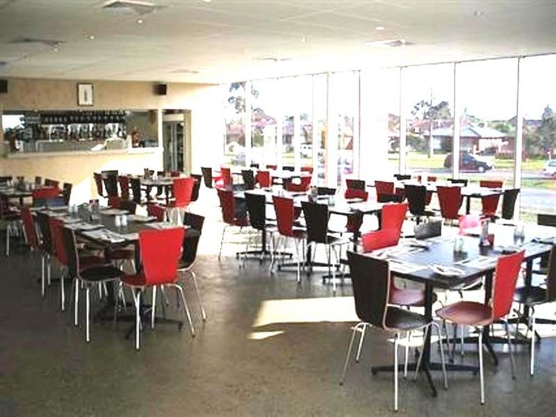 10/2-8 Stenson Road, Kealba VIC 3021