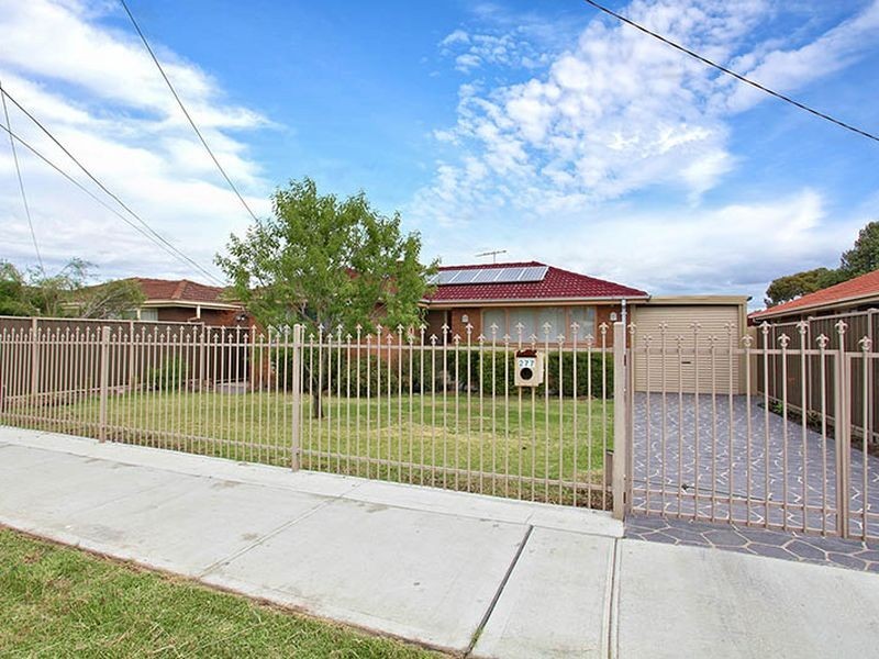 277 Taylors Road, Kings Park VIC 3021