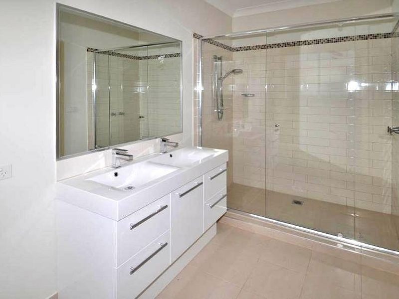 9 Watervale Blvd, Taylors Hill VIC 3037