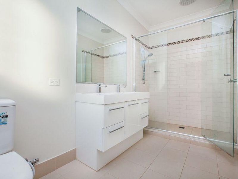 9 Watervale Blvd, Taylors Hill VIC 3037