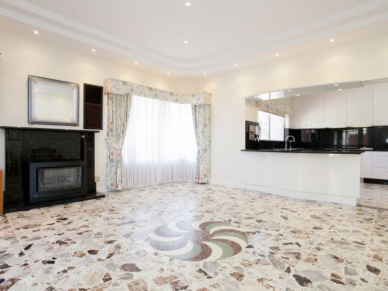 867 Ballarat Road, Deer Park VIC 3023