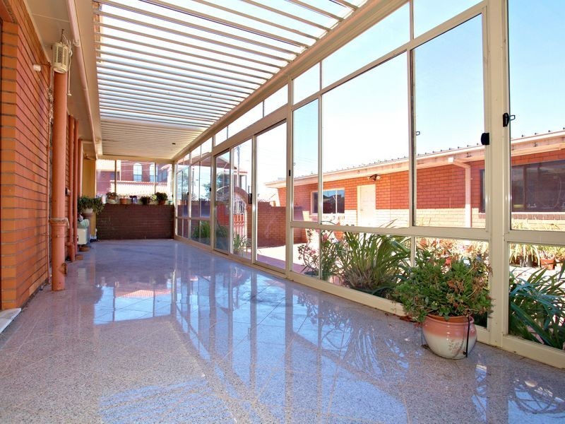 867 Ballarat Road, Deer Park VIC 3023