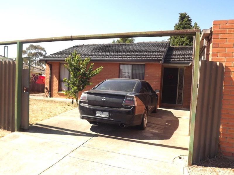 46A & 46B Leonard Ave, St Albans VIC 3021