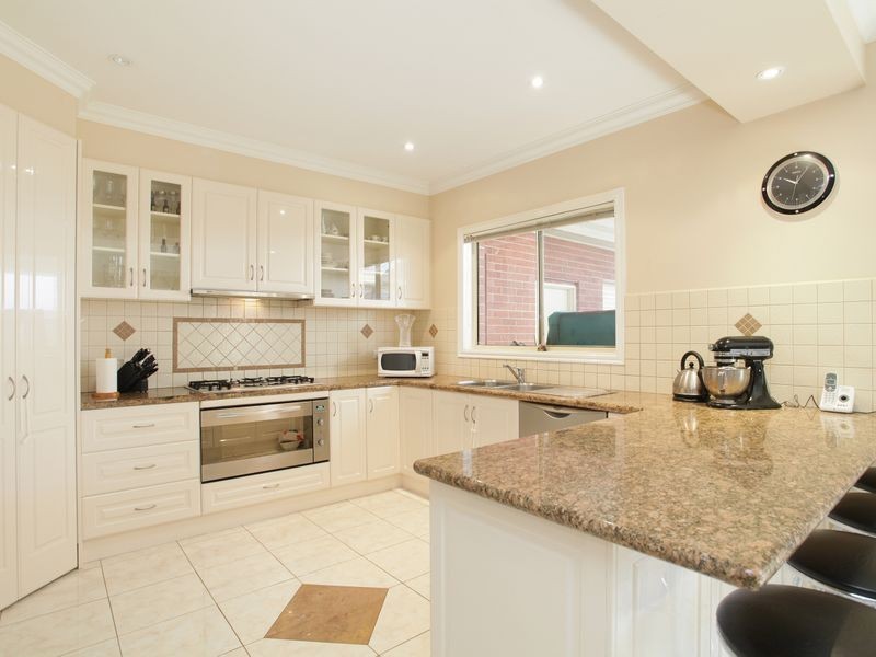 68 Cairnlea Drive, Deer Park VIC 3023