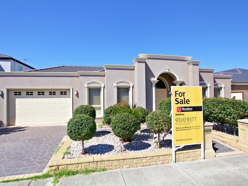 68 Cairnlea Drive, Deer Park VIC 3023