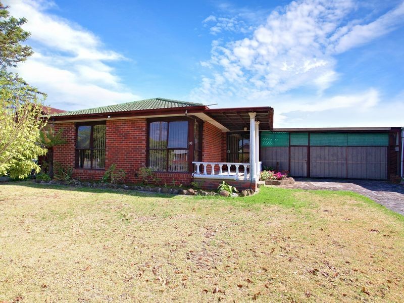 10 Hazelwood Court, Kings Park VIC 3021