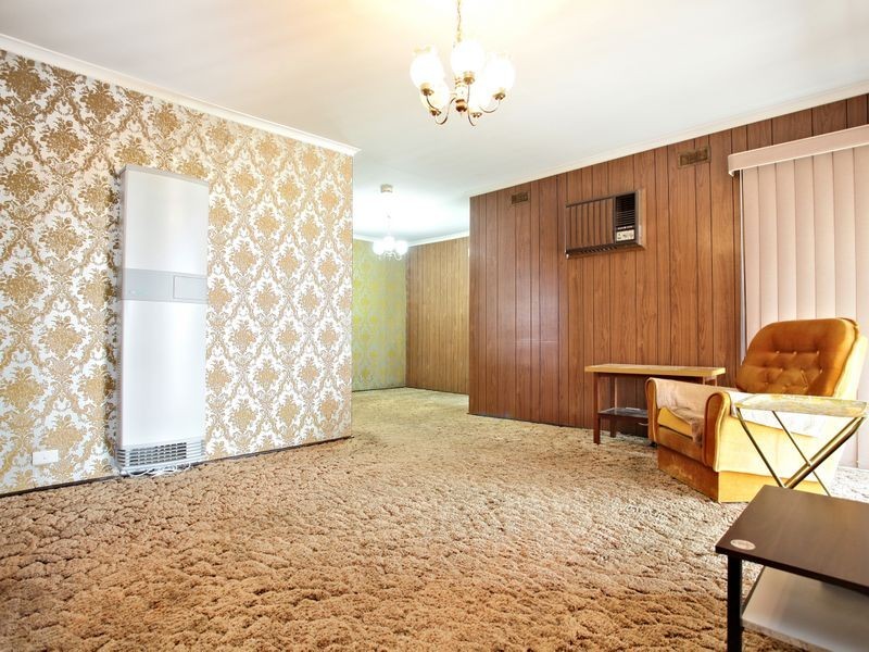 10 Hazelwood Court, Kings Park VIC 3021