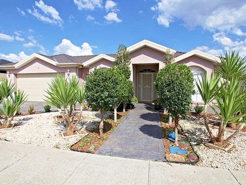 3 Nepean Way, Taylors Hill VIC 3037
