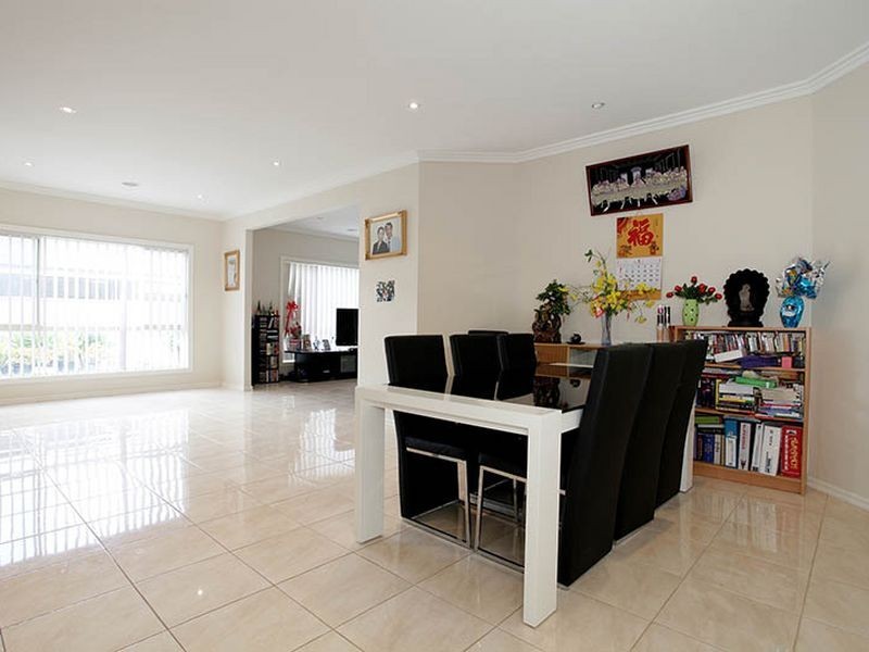 3 Nepean Way, Taylors Hill VIC 3037