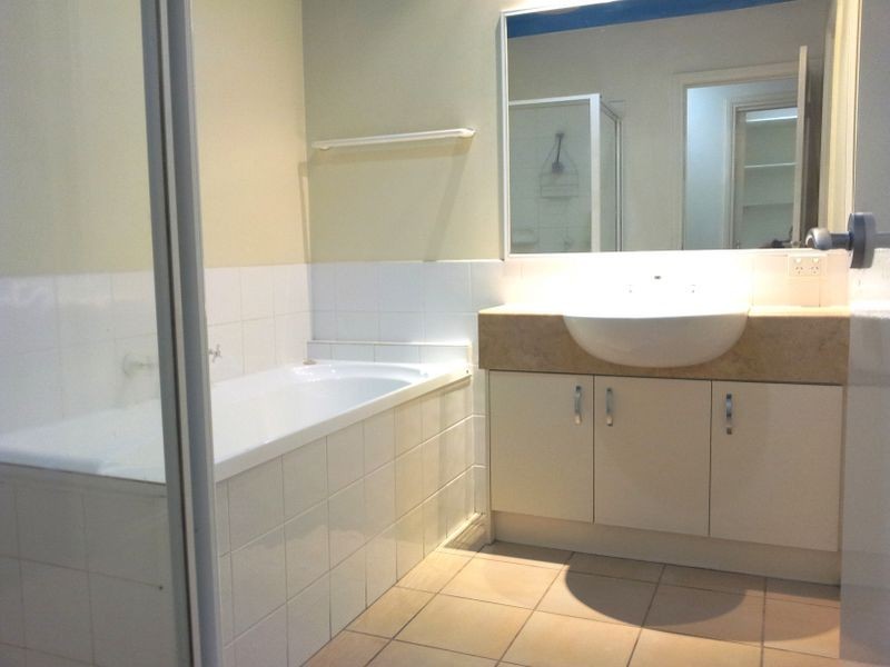 73/12-32 Pecks Road, Sydenham VIC 3037