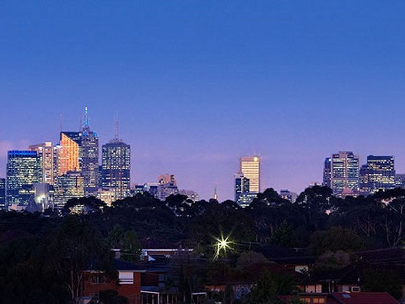 29/3 Bluebell Court, Sunshine North VIC 3020