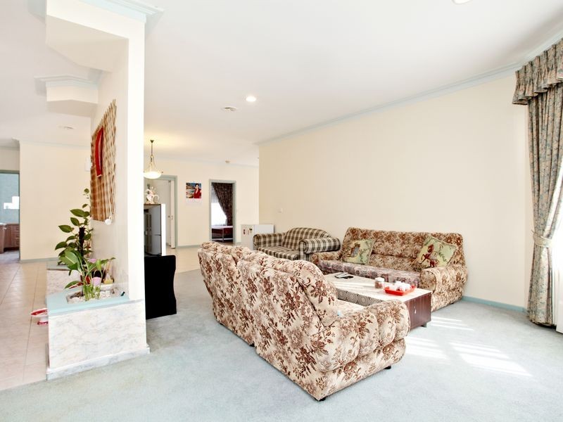 20 Buninyong Way, Delahey VIC 3037