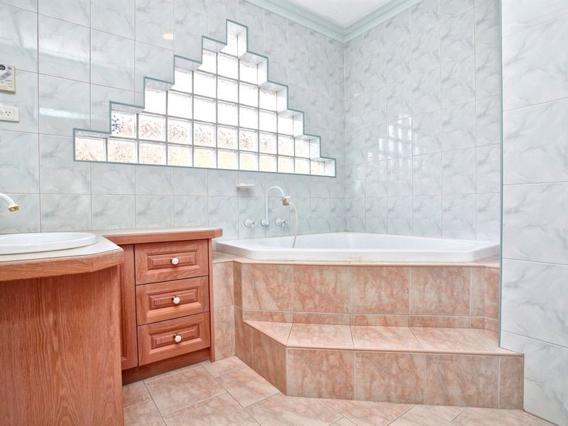 20 Buninyong Way, Delahey VIC 3037